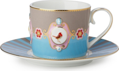 LOVE BIRDS Love birds cup and saucer blue&frasl;khaki medallion