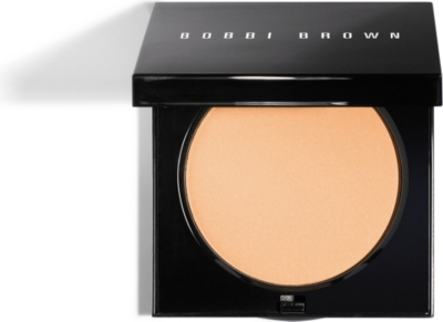 BOBBI BROWN Sheer Finish pressed powder