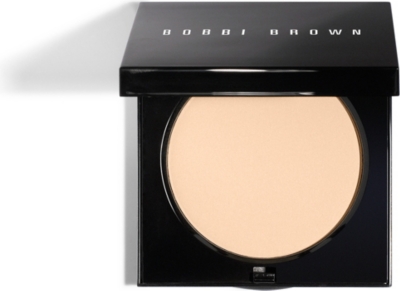 BOBBI BROWN Sheer Finish pressed powder