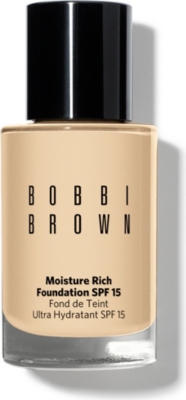 BOBBI BROWN Moisture Rich foundation SPF 15