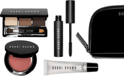 BOBBI BROWN Bobbi Basics set