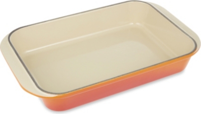 LE CREUSET Cast iron rectangular dish 30cm (Volcanic