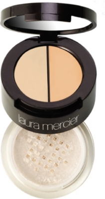 LAURA MERCIER Undercover pot
