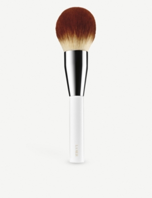 LA MER: The Powder Brush