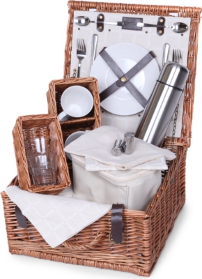  Naturals Tea two-person picnic hamper