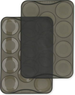 MASTRAD Macaron large ridge baking sheets pack of two