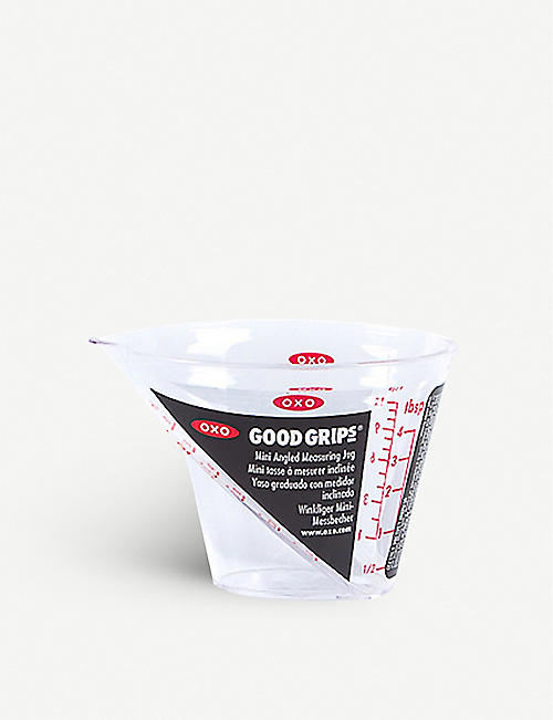 OXO GOOD GRIPS: Mini angled measuring jug 60ml