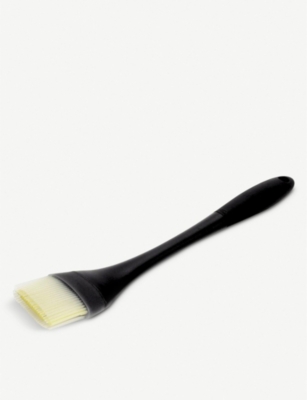 GOOD GRIPS Silicone pastry brush