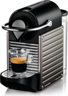 NESPRESSO Krups Nespresso Pixie coffee machine electric titanium