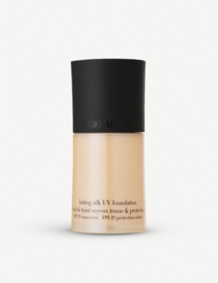 GIORGIO ARMANI Lasting Silk UV foundation SPF 20