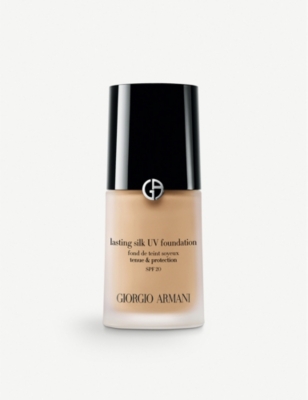 GIORGIO ARMANI Lasting Silk UV foundation SPF 20