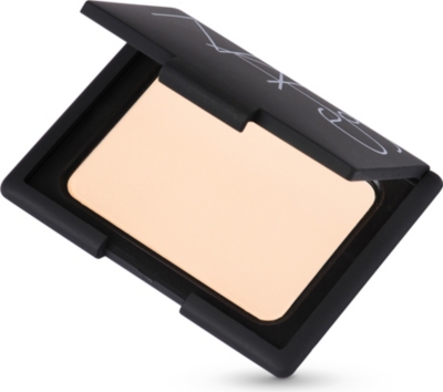 NARS Pressed powder (Eden
