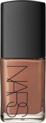 NARS Sheer Glow foundation
