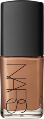 NARS Sheer Glow foundation