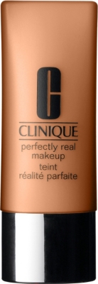 CLINIQUE Perfectly Real Makeup