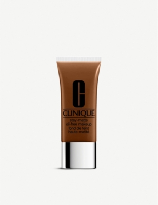 CLINIQUE Stay-Matte Oil-Free foundation (Amber