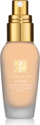 ESTEE LAUDER Futurist Age&ndash;Resisting Makeup SPF 15