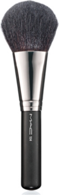 MAC 134 Large Powder Brush