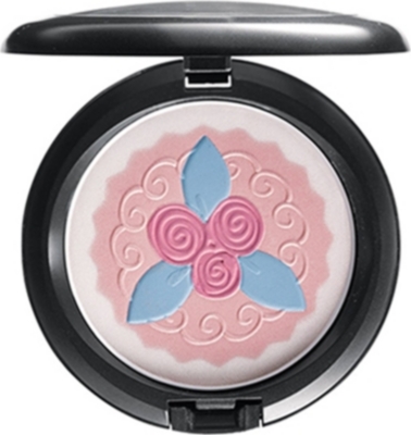 MAC Baking Beauties Pearlmatte Face Powder