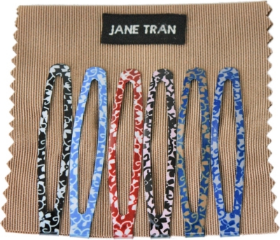 JANE TRAN Assorted flower vine clip set