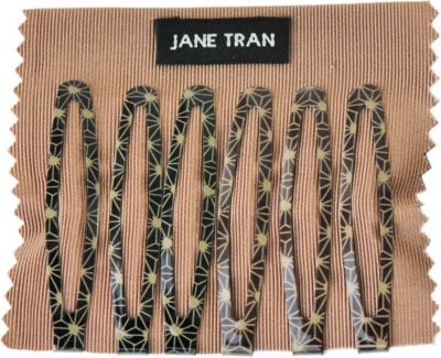 JANE TRAN Black deco spark clip set