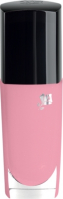 LANCOME Vernis in Love nail polish