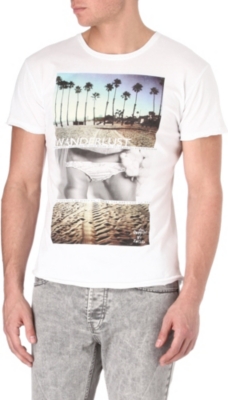 DEATH BY ZERO Wanderlust t-shirt