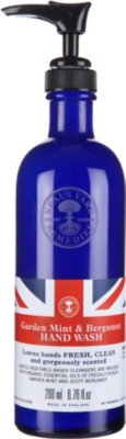 NEAL'S YARD REMEDIES Limited Edition Garden Mint and Bergamot hand wash