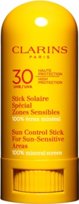 CLARINS Sun Control Stick for sun-sensitive areas UVB/UVA 30
