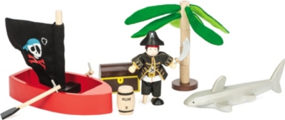 LE TOY VAN Budkins firefighters gift pack