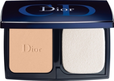 DIOR Diorskin Forever compact SPF 25