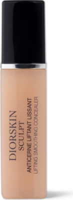 DIOR Diorskin Sculpt concealer