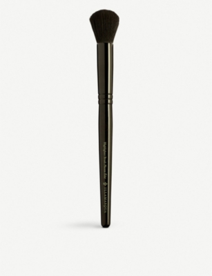 ILLAMASQUA Foundation brush