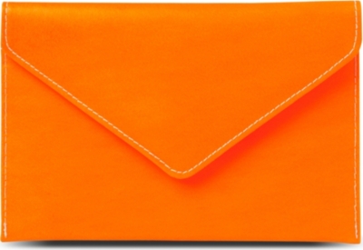UNDERCOVER Leather Kindle envelope