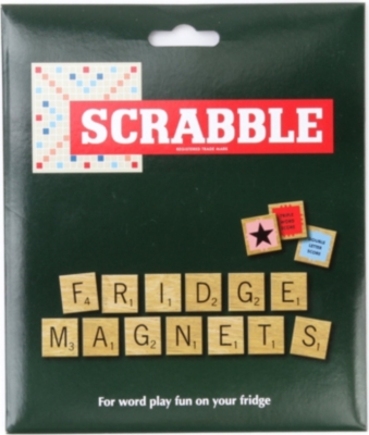 WILD & WOLF Scrabble fridge magnet set