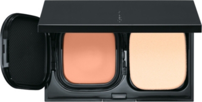 SUQQU Frame Fix Moist Pact foundation 203