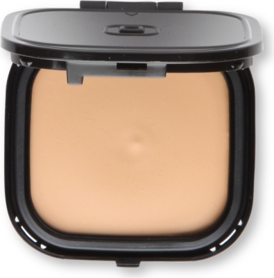SUQQU Frame Fix moist pact foundation SPF 25