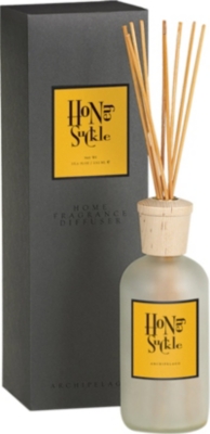 ARCHIPELAGO Honeysuckle home diffuser