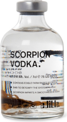 EDIBLE Scorpion vodka 250ml