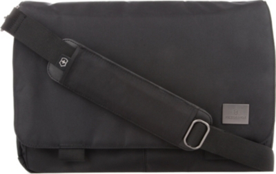 VICTORINOX Consultant 14