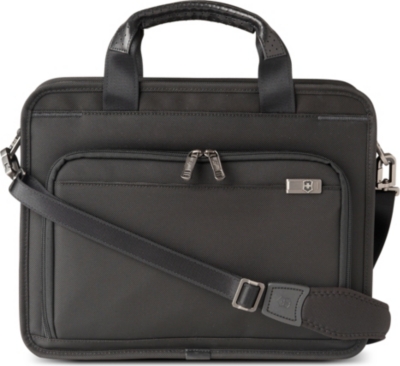 VICTORINOX Wainwright 13" laptop briefcase