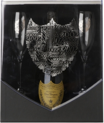 DOM PERIGNON Vintage 2000 with two flutes gift set 750ml