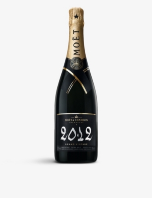 MOET ET CHANDON Grand Vintage 2004 with gift box 750ml