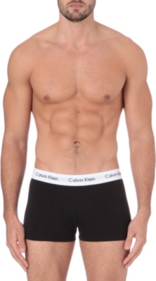CALVIN KLEIN Three pack low&ndash;rise trunks