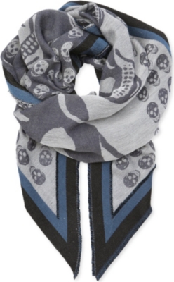 ALEXANDER MCQUEEN Flag and skull-printed scarf