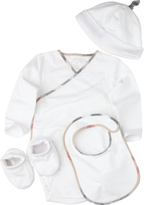 BURBERRY Unisex four-piece gift set 1-9 months
