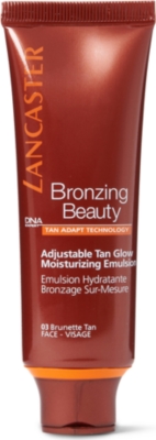 LANCASTER Adjustable Tan Glow Moisturizing Emulsion