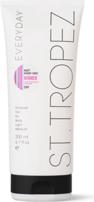 ST. TROPEZ Everyday Gradual Tan body lotion &mdash; light/medium 200ml
