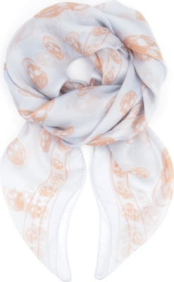 ALEXANDER MCQUEEN Silk skull scarf