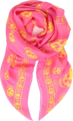 ALEXANDER MCQUEEN Silk skull scarf